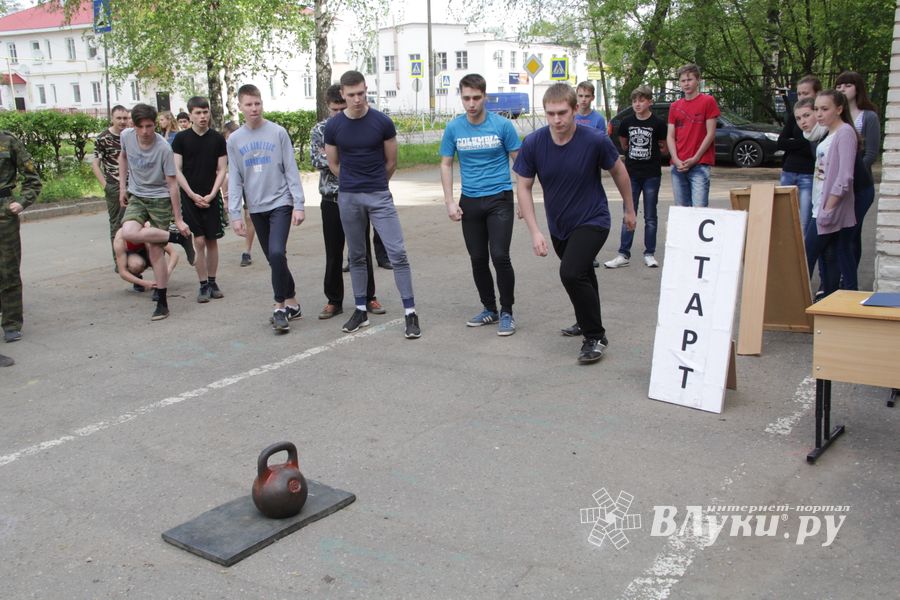 В 10 лицее прошла игра «Освобождение заложников» (ФОТО)