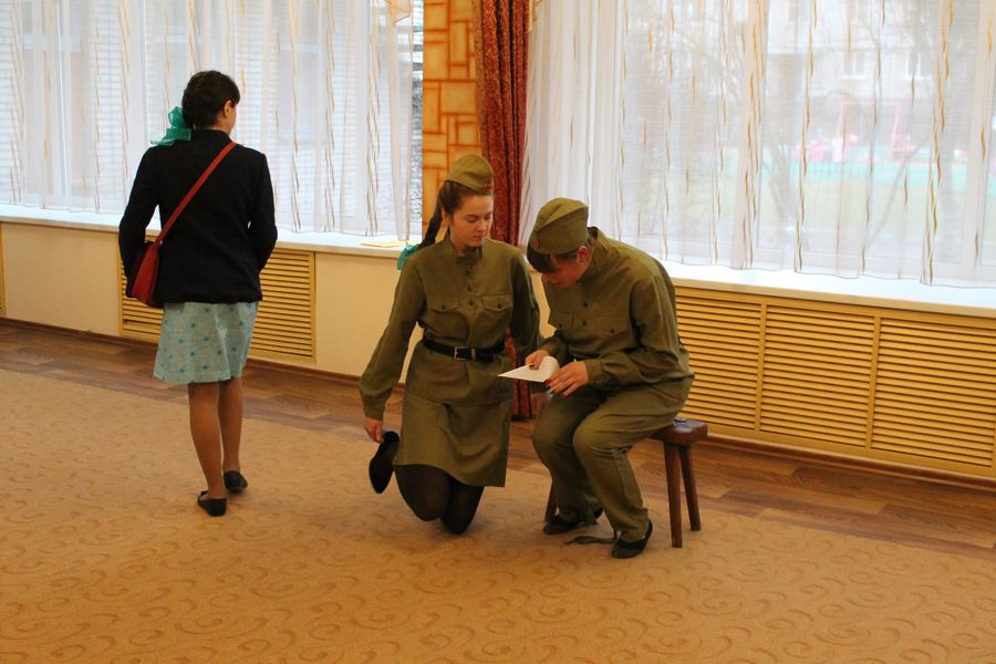 Самые юные великолучане отметили День освобождения города (ФОТО)