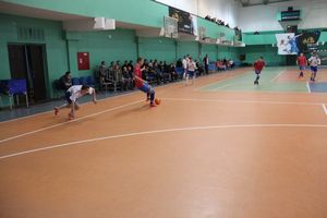 В Великих Луках продолжается Первенство города по мини-футболу (фото)