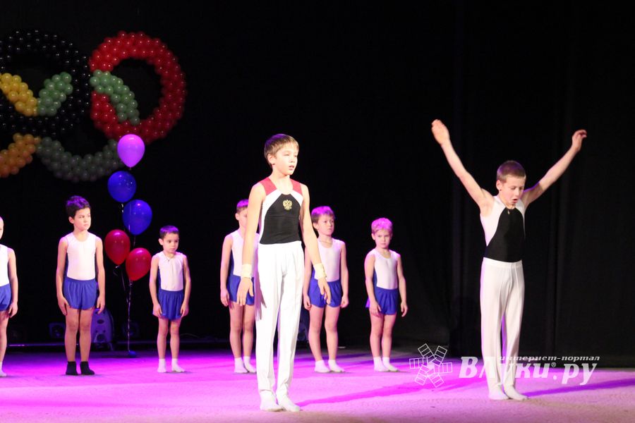 В Великих Луках наградили лучших спортсменов