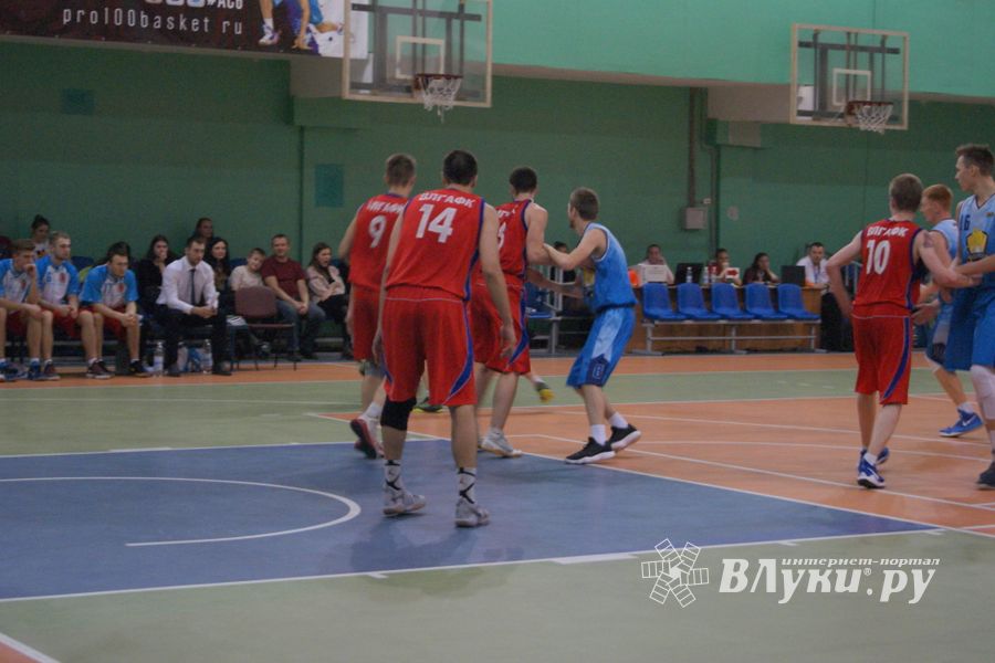 В Великих Луках прошли студенческие игры АСБ