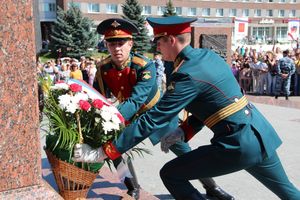 Военный парад в Великих Луках, часть II (ФОТО)