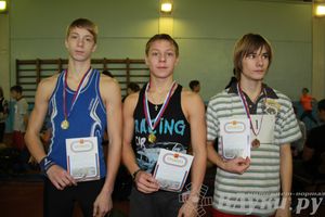 В Великих Луках прошли соревнования по легкой атлетике (фото)