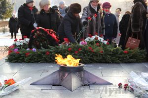 Торжественные мероприятия, посвященные 71-й годовщине освобождения Великих Лук от немецко-фашистских захватчиков (фото)