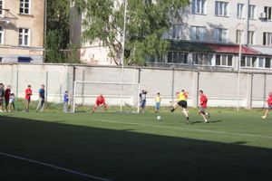 В Пскове состоялся товарищеский матч по футболу (фото)