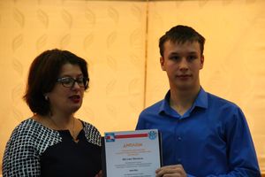 В Великих Луках наградили самых умных школьников 