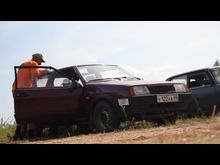 ВЛуки.ру: Третий этап Первенства Великих Лук-Новосокольников по автомобильному спринт-слалому