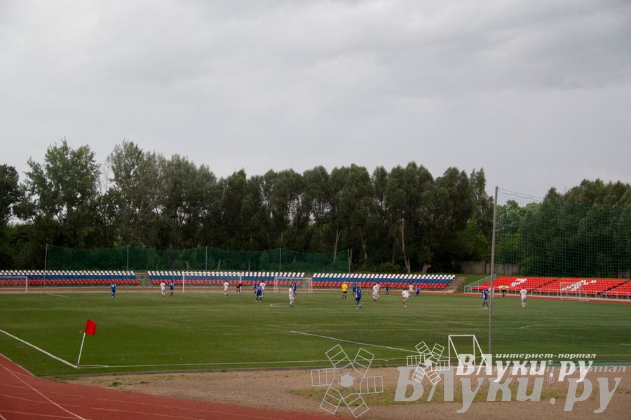 Футбольный матч «Экспресс-2» — «КПРФ»