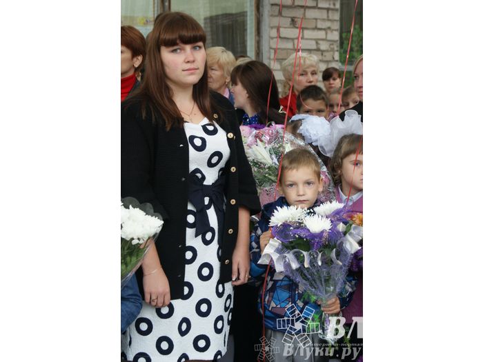 Школы города отметили 1 сентября (фото)