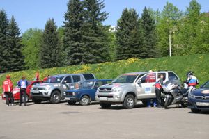 Члены Международный автопробега прибыли в Великие Луки 