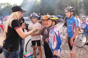 ​Tele2 поздравила великолучан с Днем рождения любимого города (фото)