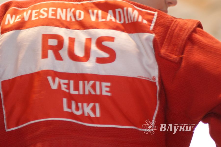 Великолучане завоевали призовые места на турнире по самбо «Память» (ФОТО)