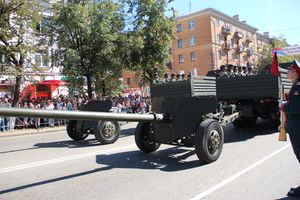 Военный парад в Великих Луках, часть II (ФОТО)