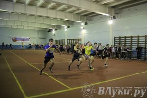 В Великих Луках прошли соревнования по легкой атлетике (фото)