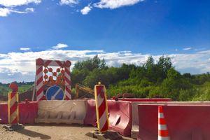 Фотофакт: Федеральную трассу М9 ремонтируют