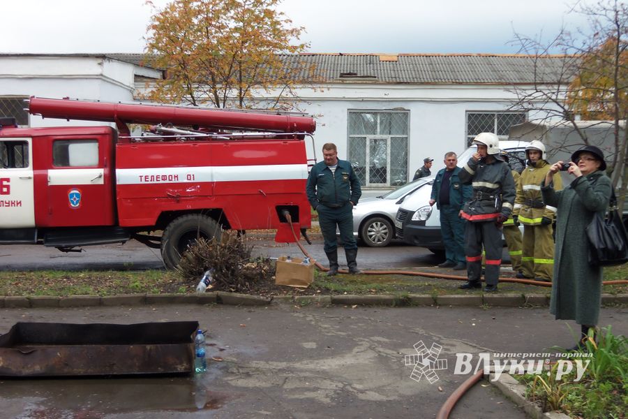 Детям показали пожар