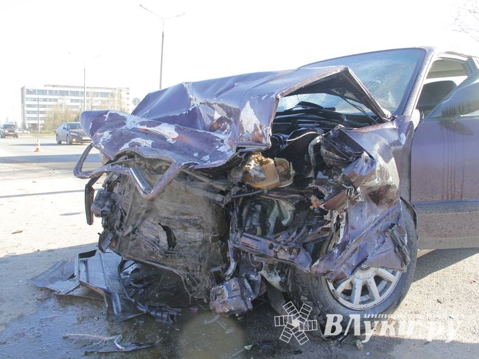 ДТП с пострадавшими в Великих Луках (ФОТО)