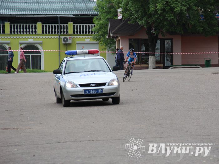 Гонка-критериум по велосипедному спорту