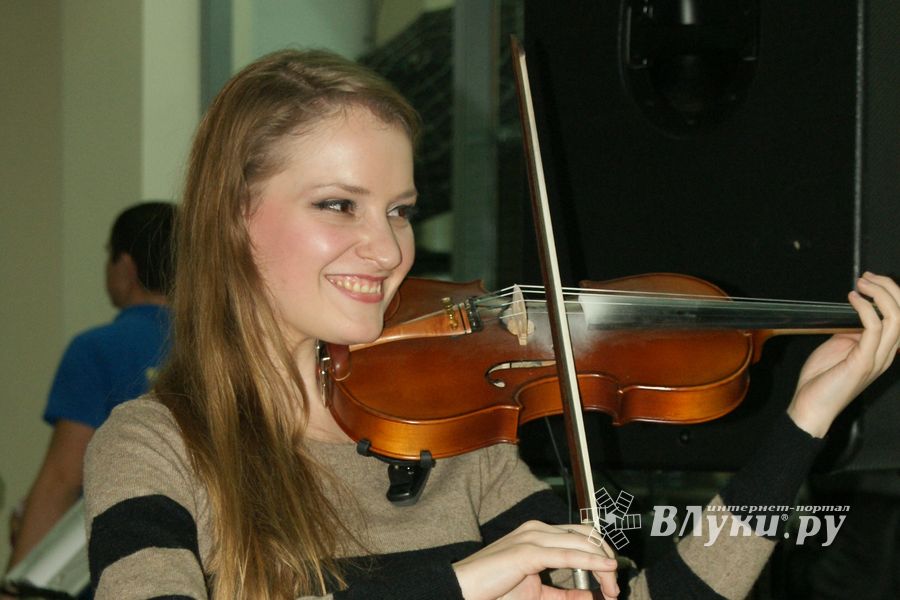 Ночь Распродаж в ТЦ «Апельсин»