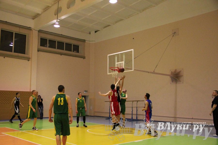 Состоялся «Матч Звезд» великолукского баскетбола