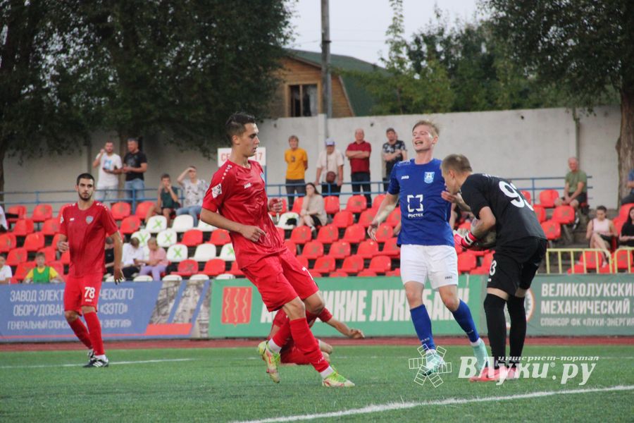 «Луки-Энергия» — вторая безголевая ничья с «Балтикой-БФУ» (ФОТО)