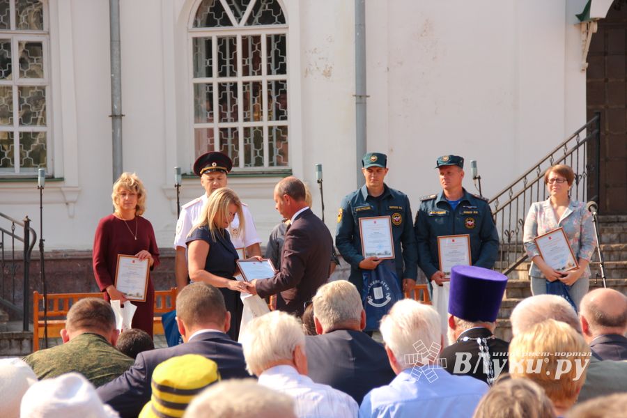 Великие Луки празднуют День города (ФОТО)