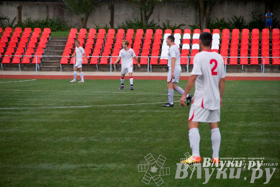 Футбольный матч «Экспресс-2» — «КПРФ»