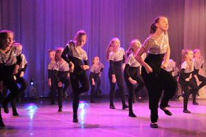 Юные артисты ГДК им. Ленина отметили «Мамин день» (ФОТО)