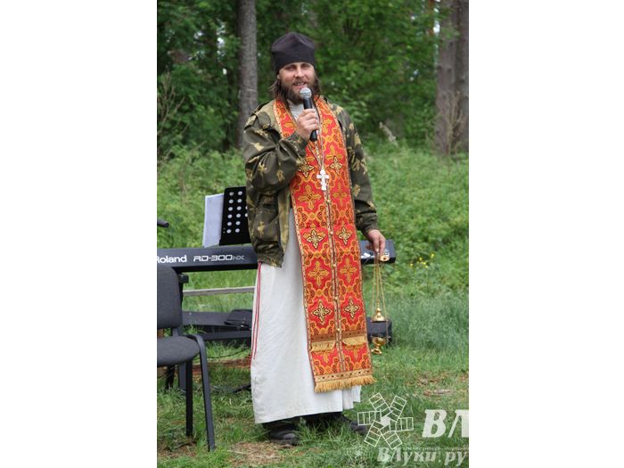 Торжественная церемония закладки Камня Памяти у деревни Каськово