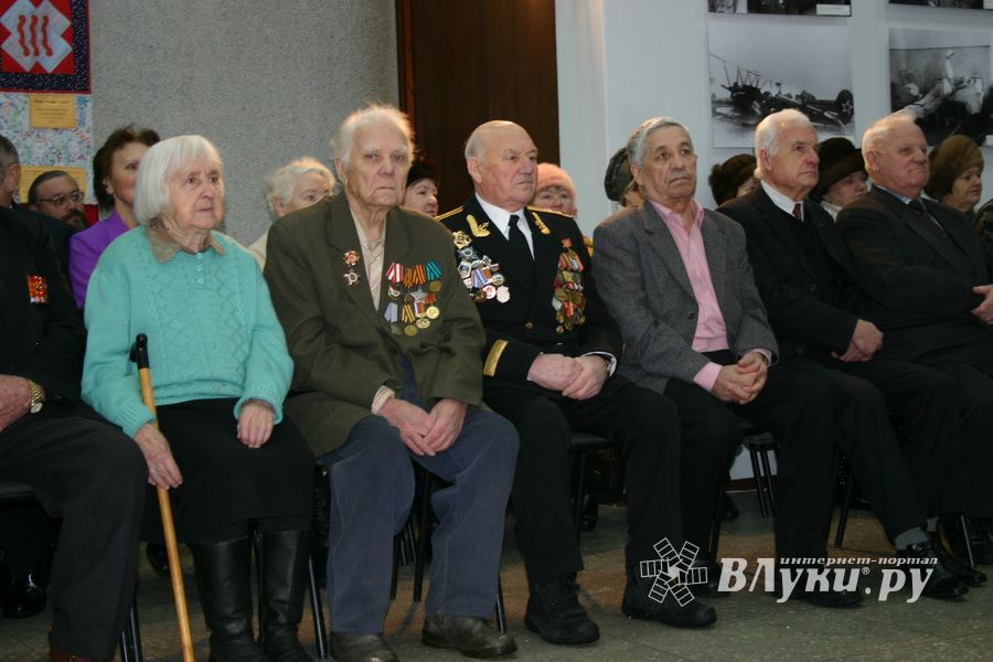 «Военной поры медсанбаты» в краеведческом музее