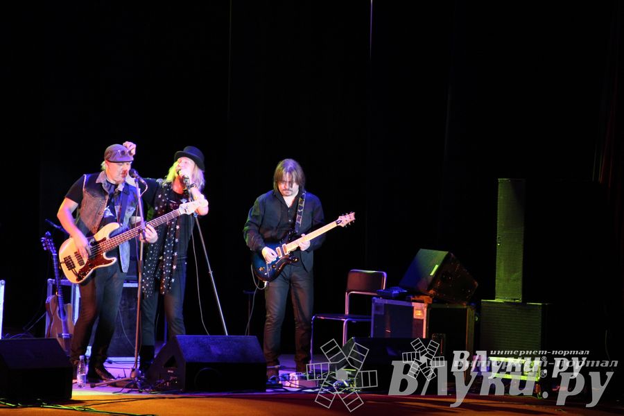 Cостоялся концерт легендарного рок-исполнителя Александра Иванова и группы «Рондо»