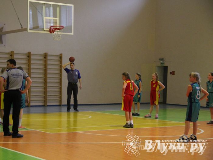 Великолукские баскетболисты стали победителями междугородних соревнований по баскетболу