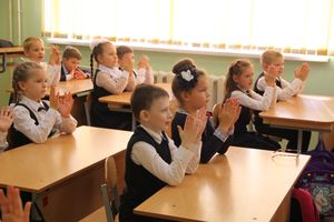 Юных великолучан посвятили в первоклассники (ФОТО)