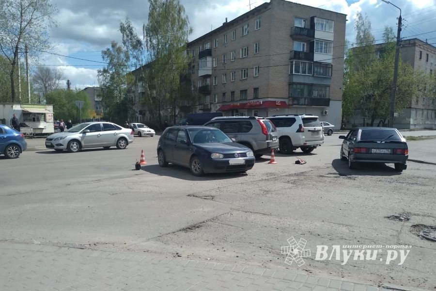 В школе №17 полных ходом идёт ремонт (ФОТО)