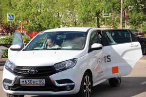 Презентация новой модели LADA Vesta Cross состоялась в Великих Луках (ФОТО)