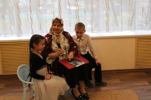 Самые юные великолучане отметили День освобождения города (ФОТО)