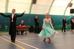 В Великих Луках прошел турнир по спортивным бальным танцам (ФОТО)