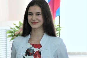 Лучших выпускников Великих Лук наградили «Золотыми парусами» (ФОТО)