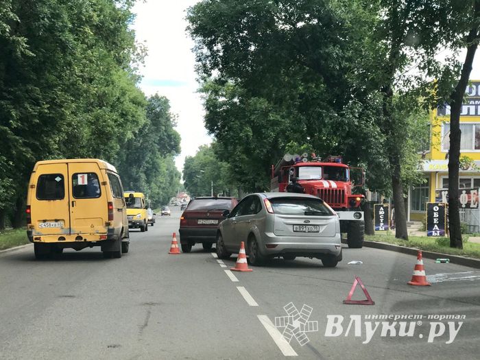 В Великих Луках сбили пешехода (ФОТО)