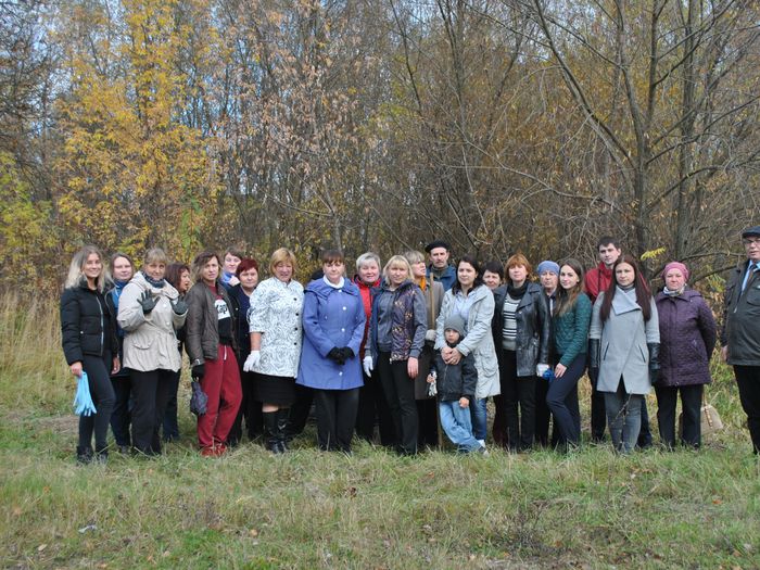 Педагоги лицея №10 провели субботник (ФОТО)