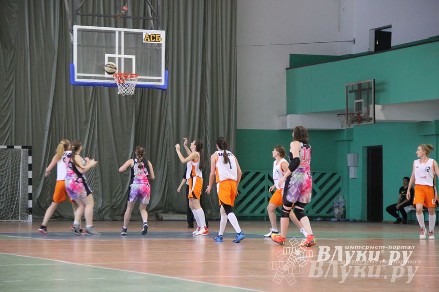 В Великих Луках прошли игры АСБ