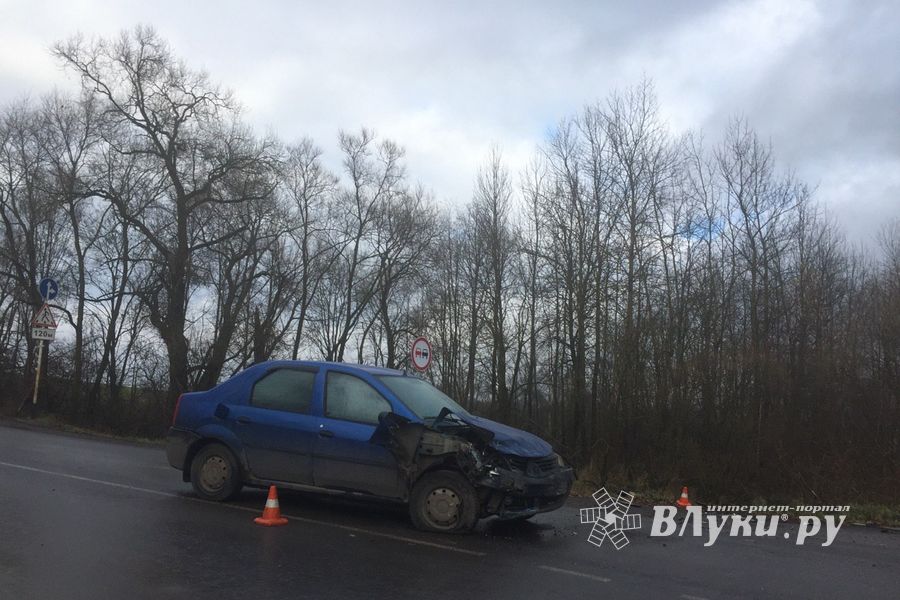 ДТП на трассе Шимск-Невель (ФОТО)