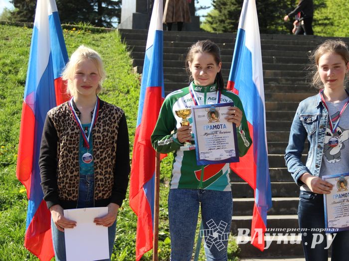 В Великих Луках чествовали лучших велосипедистов (ФОТО)