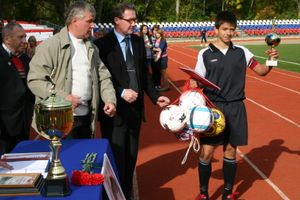 Команда школы №2 стала сильнейшей на турнире памяти М.Ф.Хренова 