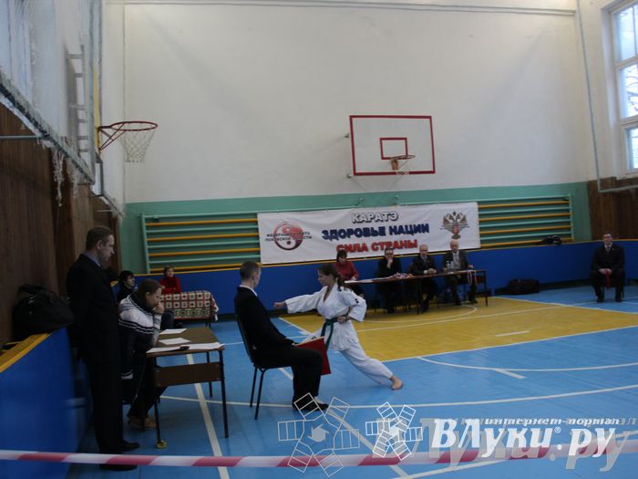 В Великих Луках прошел Открытый чемпионат Псковской области по каратэ