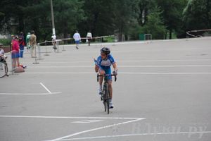 Гонка-критериум по велосипедному спорту