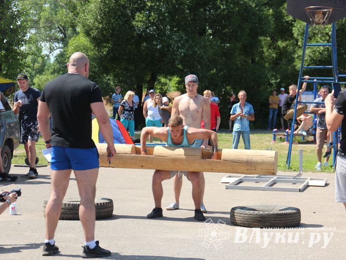 В Великих Луках прошёл Олимпийский День (ФОТО)