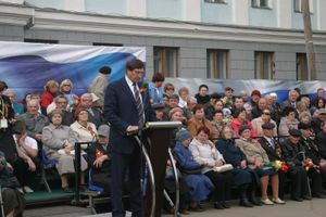 В Великих Луках прошел Военный парад