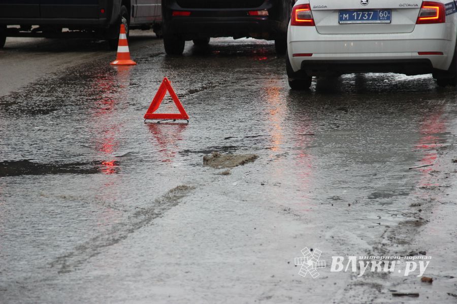 ДТП на перекрёстке Дружбы-Гоголя (ФОТО)