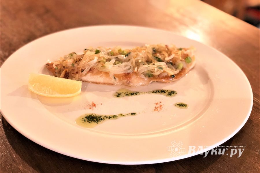 Приближается зима. Время зайти в гости. Точнее – в «Гости»